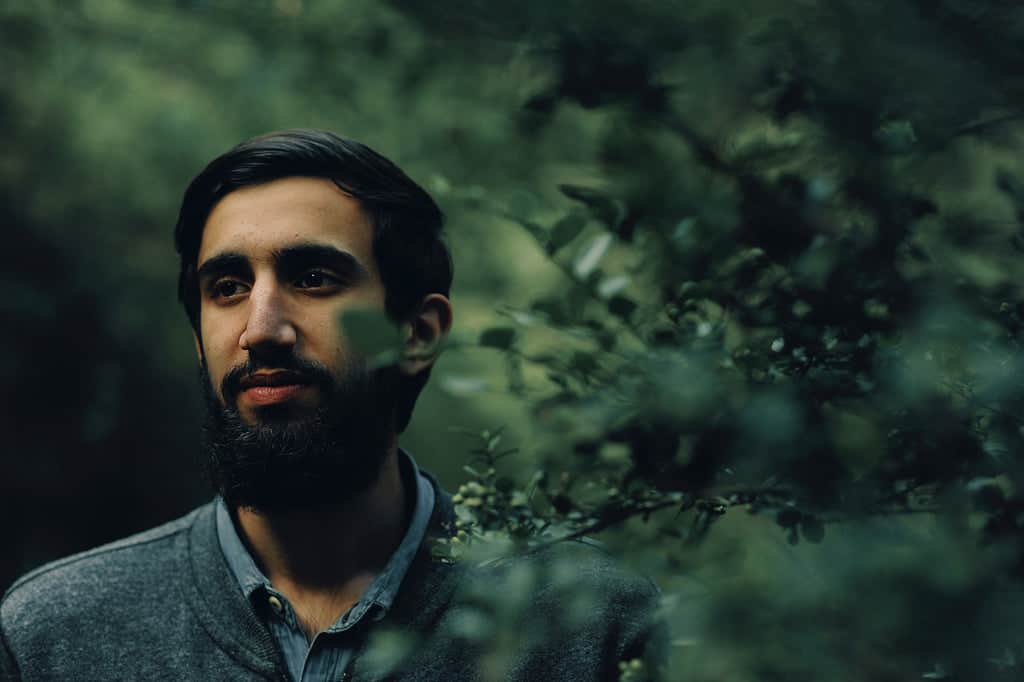 Apa Itu Beard Oil dan Tips Memilih Kandungan Terbaik untuk Pertumbuhan Brewok Bro 1 Manfaat beard oil untuk pertumbuhan brewok yang sehat dan semakin lebat