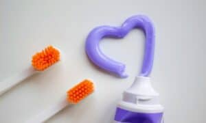 cara menghilangkan kumis dengan pasta gigi